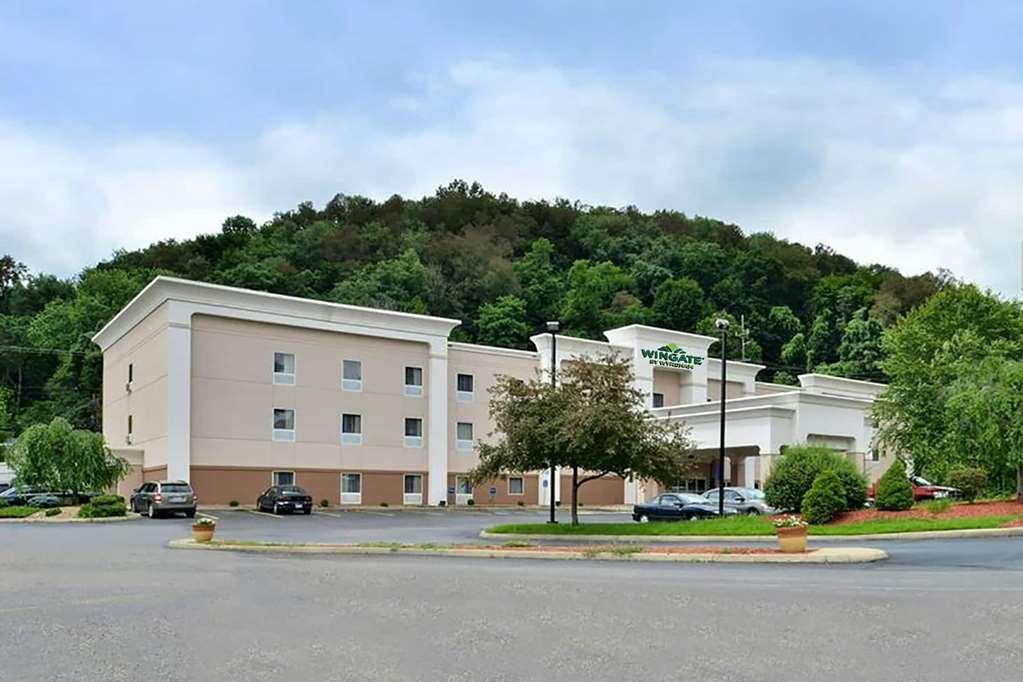 Wingate By Wyndham Steubenville Esterno foto